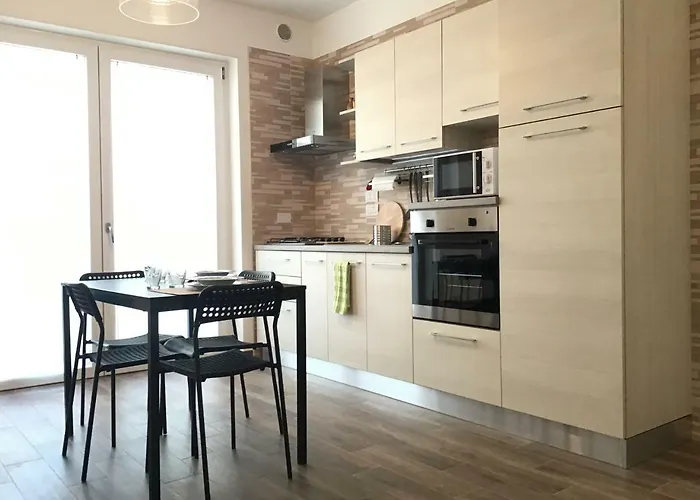 Goodstay New City Apartment