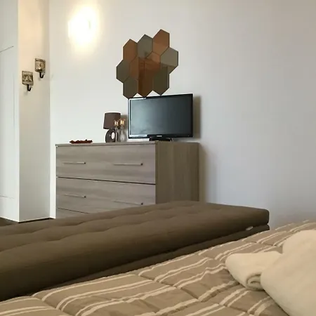 Goodstay New City Apartment Lecce Exterior foto